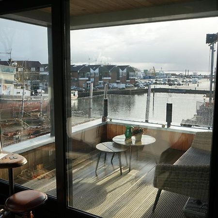B&B Werfzicht Urk Esterno foto