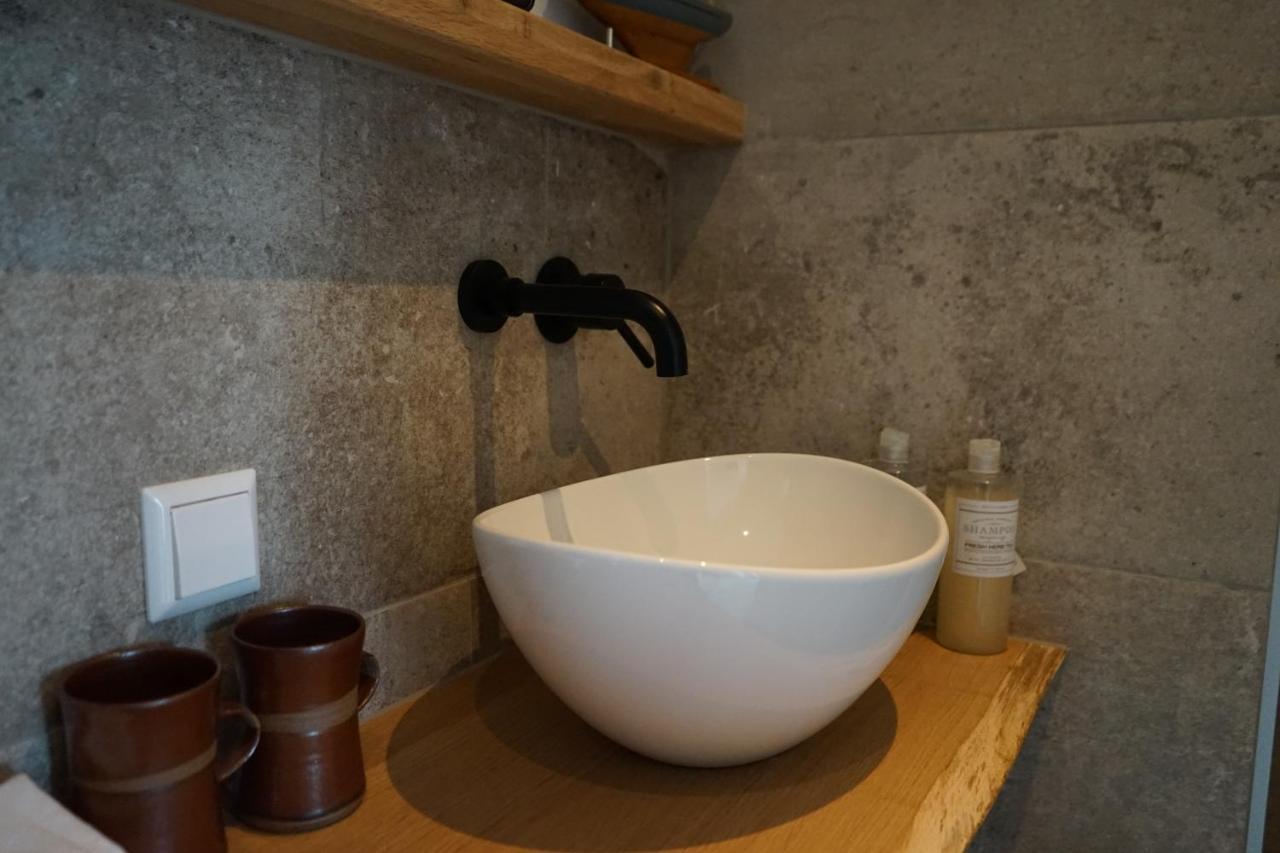 B&B Werfzicht Urk Esterno foto