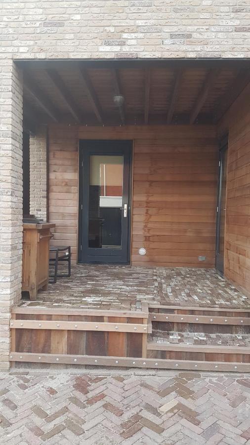 B&B Werfzicht Urk Esterno foto